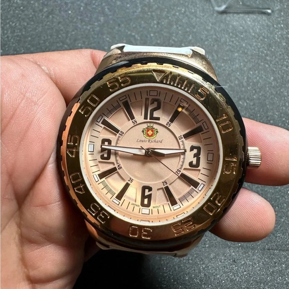 Louis Richard Pendragon Men's Watch, Rose Gold Face NO.9677 Working New Battery - Picture 1 of 8